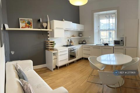 2 bedroom flat to rent, Oxford Street, Edinburgh, EH8