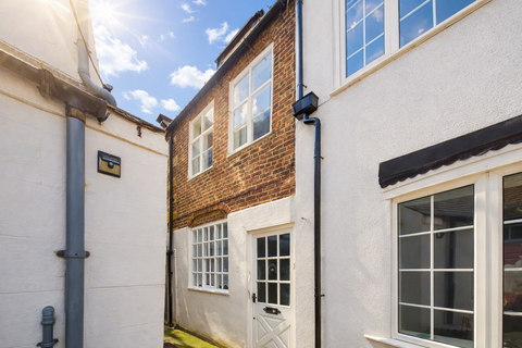 Flowergate, Whitby YO21