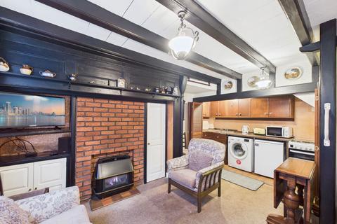 2 bedroom terraced house for sale, Flowergate, Whitby YO21