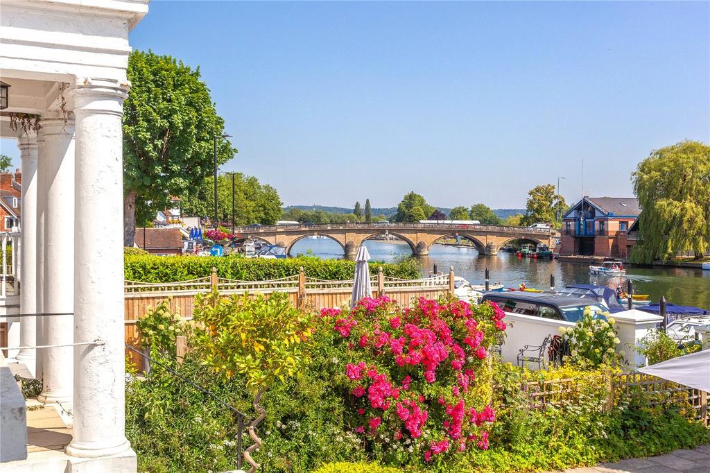 Henley Bridge