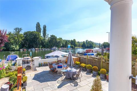 undefined, River Terrace, Oxfordshire RG9