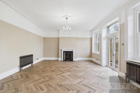 2 bedroom flat for sale, Bohemia Road, St. Leonards-On-Sea