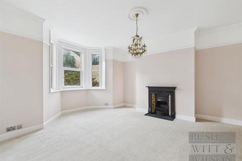 2 bedroom flat for sale, Bohemia Road, St. Leonards-On-Sea