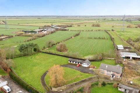 3 bedroom detached house for sale, Back Lane, Preston PR4