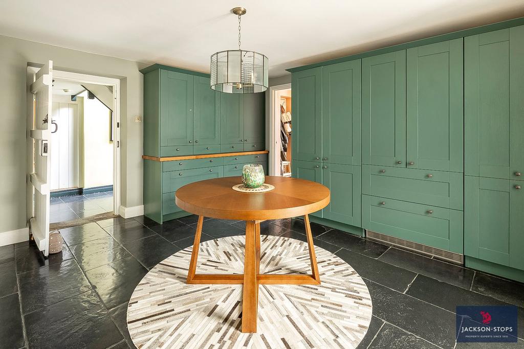 Back Kitchen