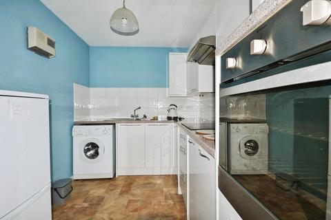 1 bedroom flat for sale, Regal Court, Bancroft, Hitchin