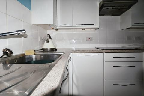 1 bedroom flat for sale, Regal Court, Bancroft, Hitchin