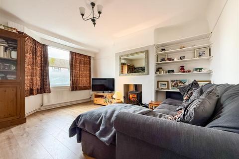undefined, Old Manor Way, Drayton,