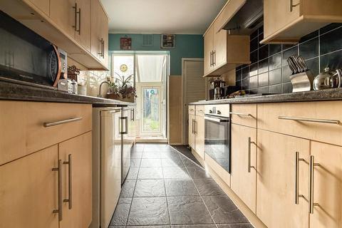 undefined, Old Manor Way, Drayton,