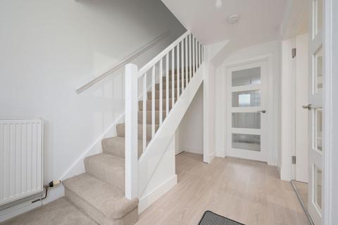 undefined, Craigburn Court, Falkirk, FK1
