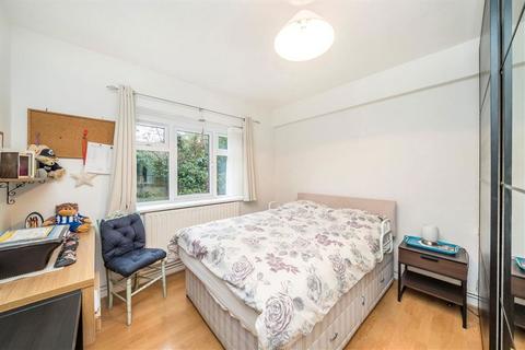 undefined, Inca Drive, London SE9