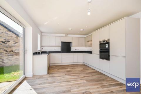 4 bedroom detached house for sale, Middleton St George DL2