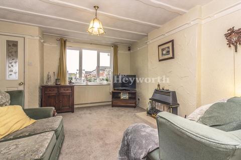 2 bedroom house for sale, Weavers Green, Bolton BL4