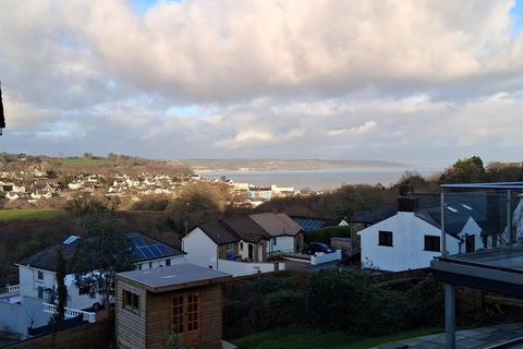 undefined, Lawnswood, Saundersfoot