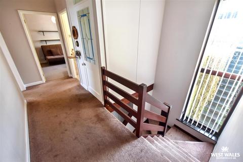 4 bedroom detached house for sale, Lawnswood, Saundersfoot