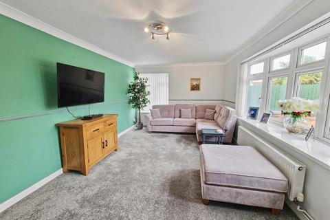 2 bedroom detached bungalow for sale, West Bay