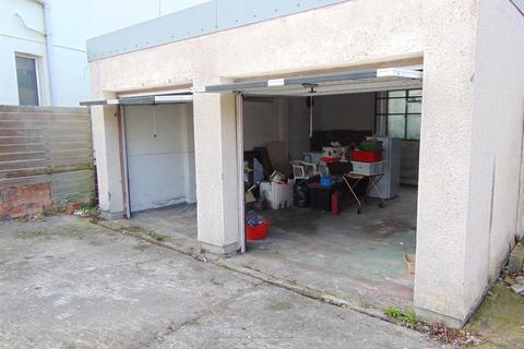 undefined, Fishponds, Bristol BS16