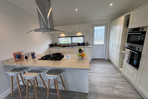 undefined, Manor Orlingbury Leedons Park, Broadway WR12