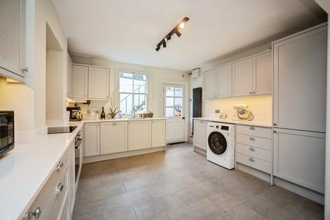 3 bedroom end of terrace house for sale, Queens Road, Tunbridge Wells, TN4