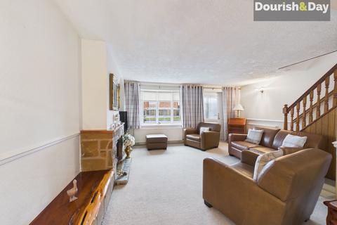 4 bedroom semi-detached house for sale, Mendip Avenue, Stafford ST17