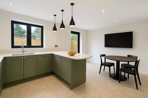 undefined, New Pond Road, Holmer Green, High Wycombe, Buckinghamshire, HP15