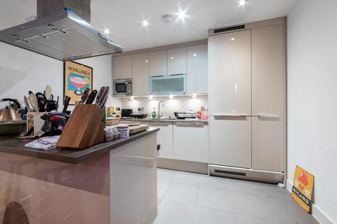 undefined, Plumbers Row, London E1