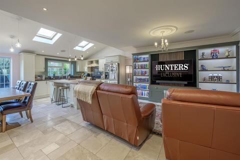 undefined, Cot Lane, Kingswinford, DY6 9TY