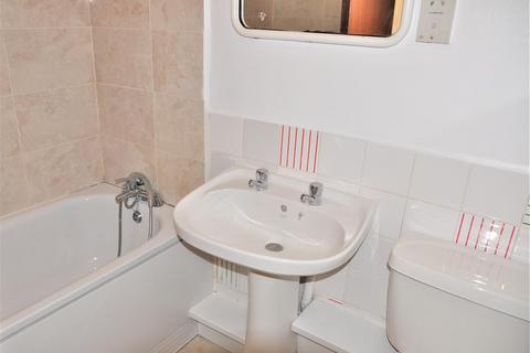 1 bedroom flat to rent, Anthony Court, Harrow
