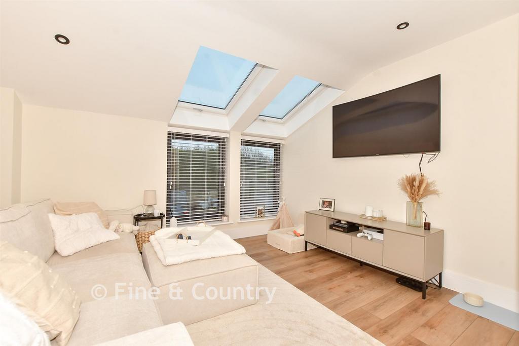 Annexe Living/Dining/Kitchen