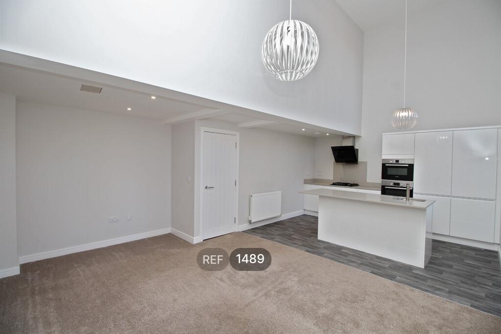 Kitchen/Living area