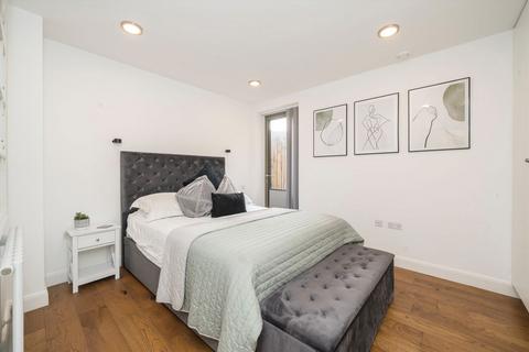 undefined, Cherington Road, London W7