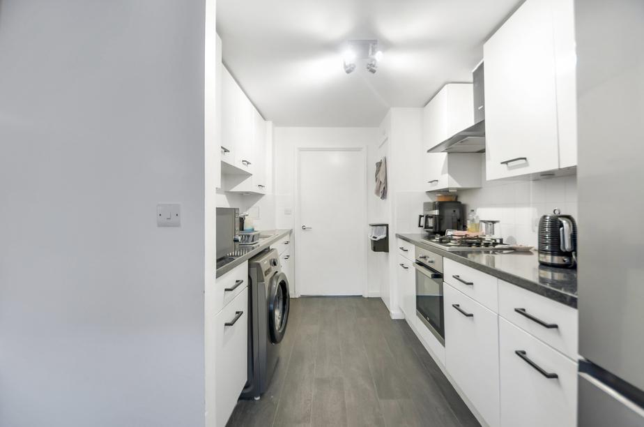Kitchen Area  (2).jpg