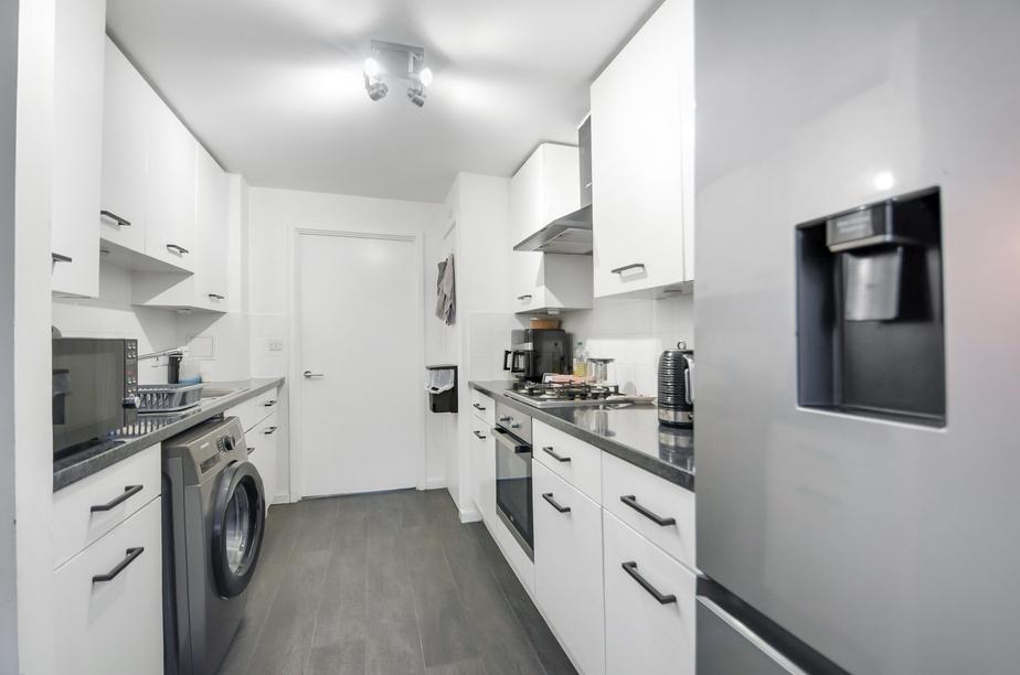 Kitchen Area  (1).jpg