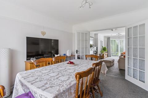 undefined, Pound Avenue, Stevenage SG1