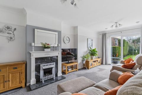 undefined, Pound Avenue, Stevenage SG1