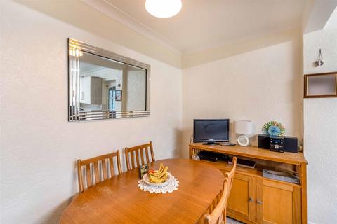 3 bedroom bungalow for sale, Lilly Hall Road, Maltby, Rotherham