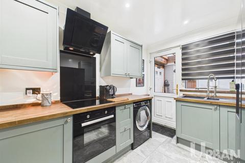 undefined, Clapham Avenue, Hull