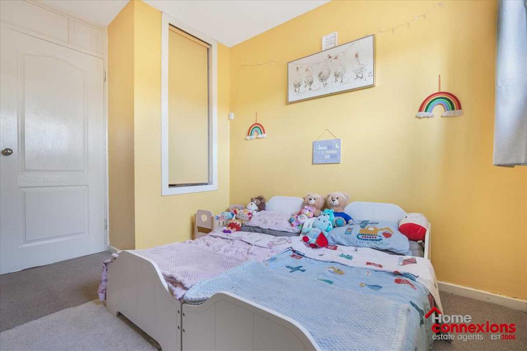 Bedroom Three (2)