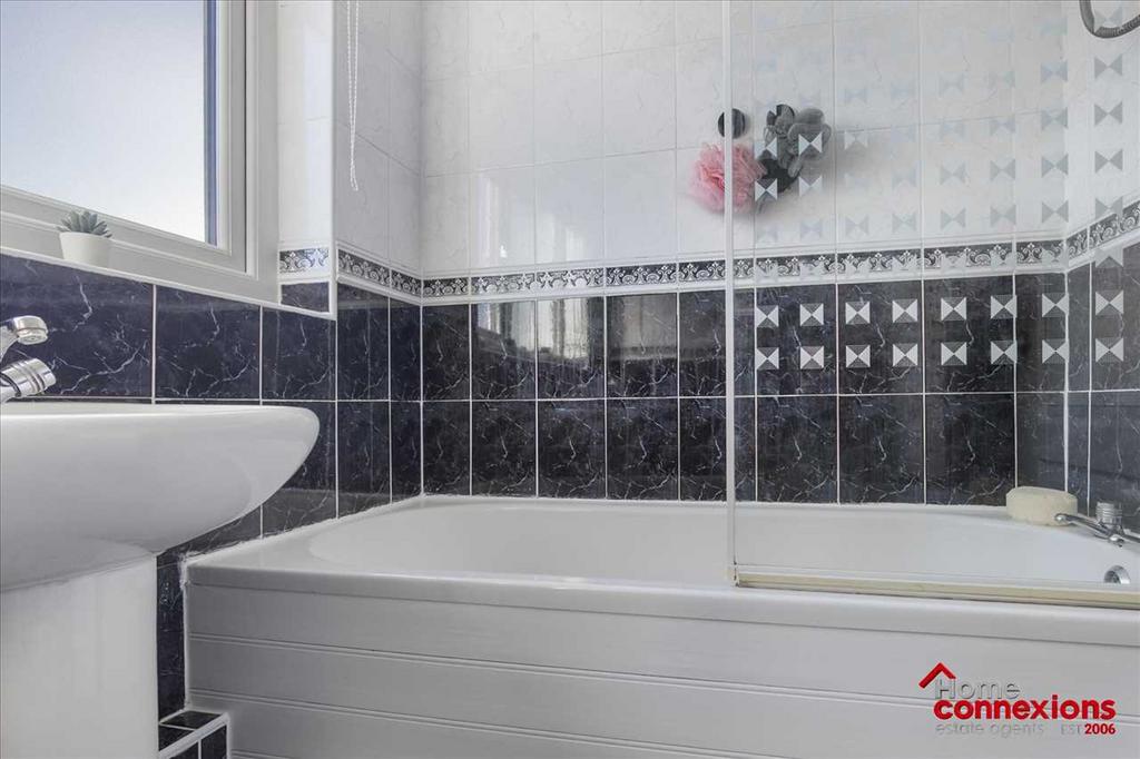 Bathroom (2)