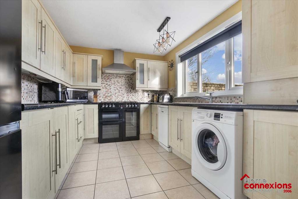 Kitchen Dining (1)