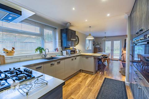 3 bedroom bungalow for sale, Poole BH15