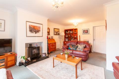 2 bedroom detached bungalow for sale, Waun Gyrlais, Ystradgynlais, Swansea, SA9 1RB