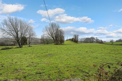 2 bedroom end of terrace house for sale, Esholt Lane, Shipley BD17