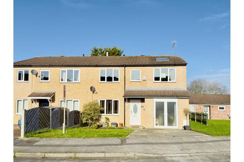 undefined, Weston Close, Chesterfield, S40