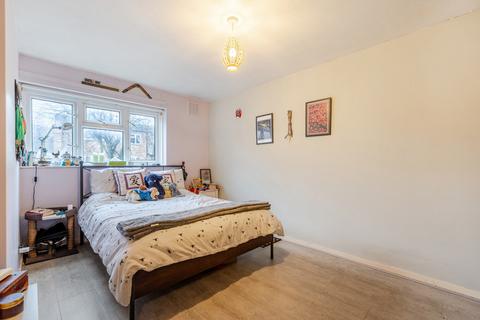 undefined, Tovil Close, London