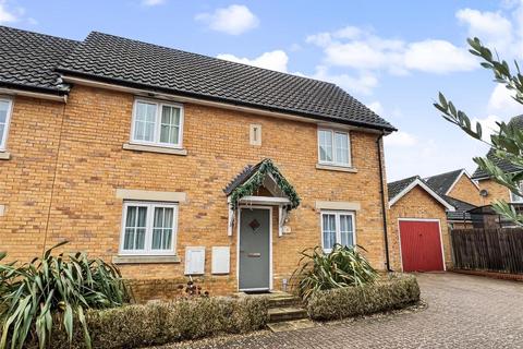 3 bedroom semi-detached house for sale, Bittern Road, Costessey NR8