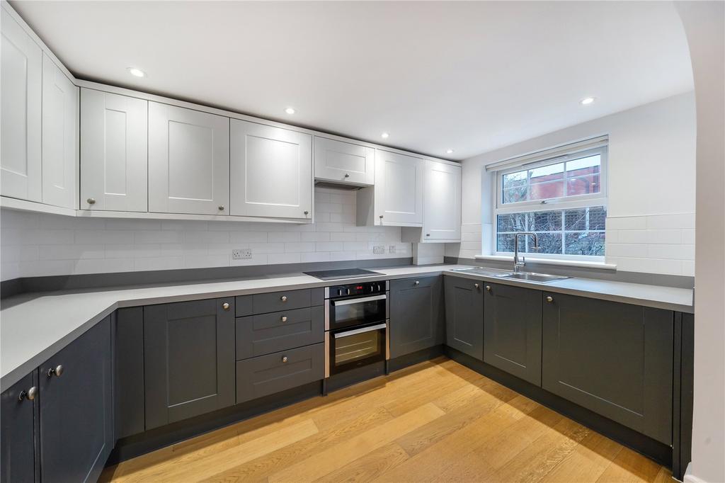 Dining/Kitchen