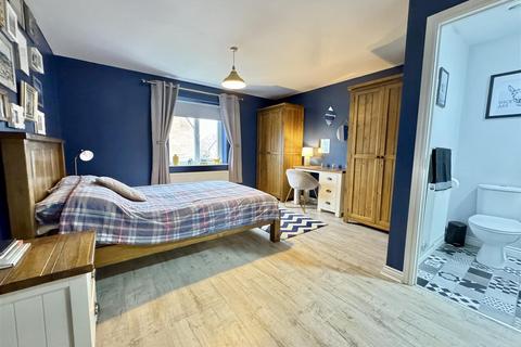 4 bedroom townhouse for sale, Maltby Avenue, Woolley Grange, Barnsley