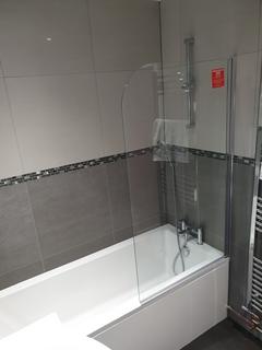 2 bedroom apartment to rent, London, NW7