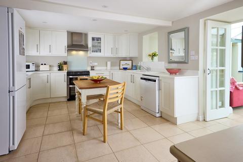 undefined, Manor Road, Sandford St. Martin, Chipping Norton, Oxfordshire
